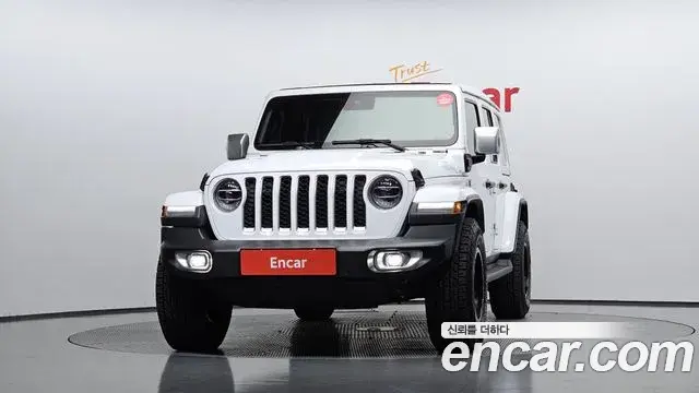 Jeep Wrangler 2021 — Photo 10/32
