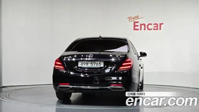 Mercedes-Benz S-Class 2018 — ფოტო 27/33
