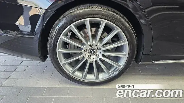 Mercedes-Benz S-Class 2018 — ფოტო 6/33