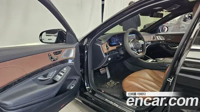 Mercedes-Benz S-Class 2018 — ფოტო 30/33