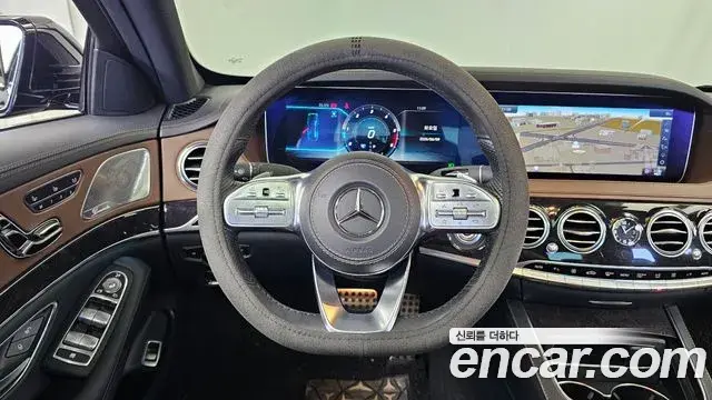 Mercedes-Benz S-Class 2018 — ფოტო 17/33