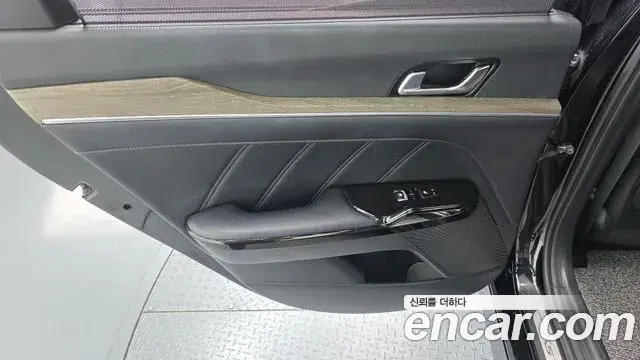 Kia K5 2020 — Şəkil 25/30