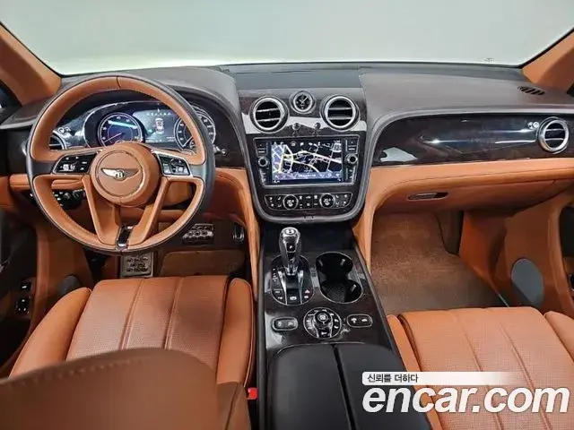 Bentley Bentayga 2019 — Photo 15/18