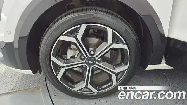 Kia Niro 2022 — Photo 27/31