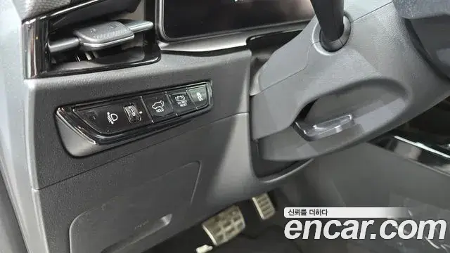 Kia Niro 2022 — Photo 17/31