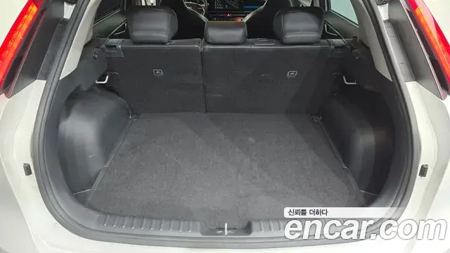 Kia Niro 2022 — Photo 5/31