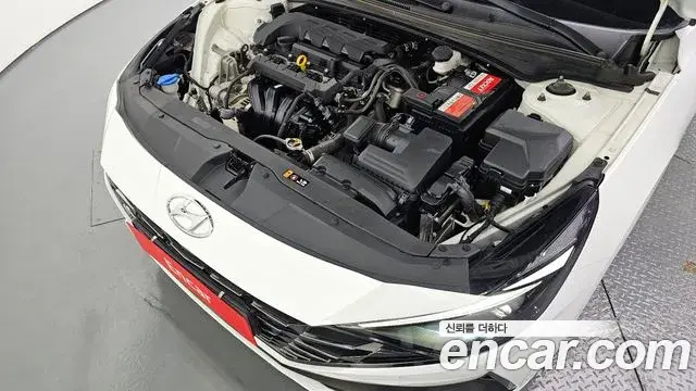Hyundai The New Avante Hybrid 2020 — Photo 20/20