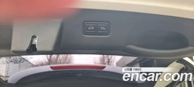 Kia Carnival 2021 — Photo 16/20