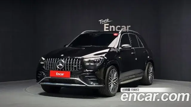 Mercedes-Benz GLE-Class 2025 — Photo 32/34