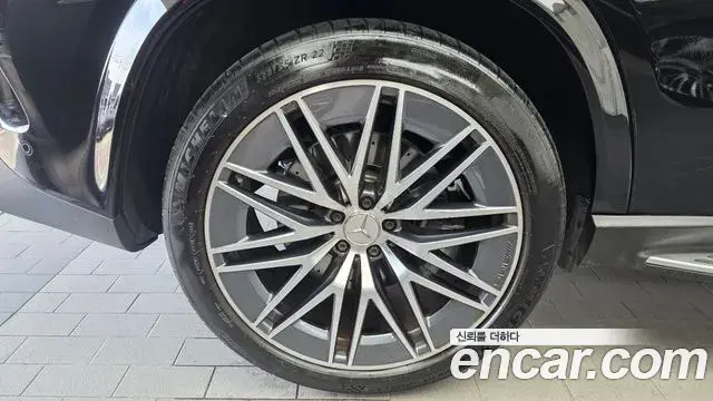 Mercedes-Benz GLE-Class 2025 — Photo 34/34
