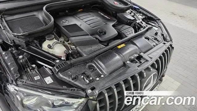 Mercedes-Benz GLE-Class 2025 — Photo 4/34