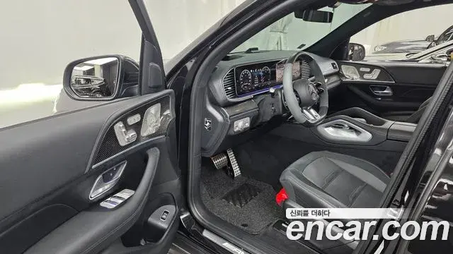 Mercedes-Benz GLE-Class 2025 — Photo 25/34