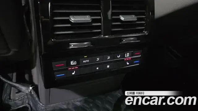Volkswagen Touareg 2023 — Şəkil 3/20