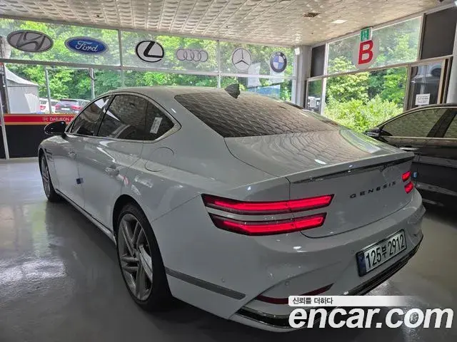 Genesis G80 2026 — Şəkil 9/16