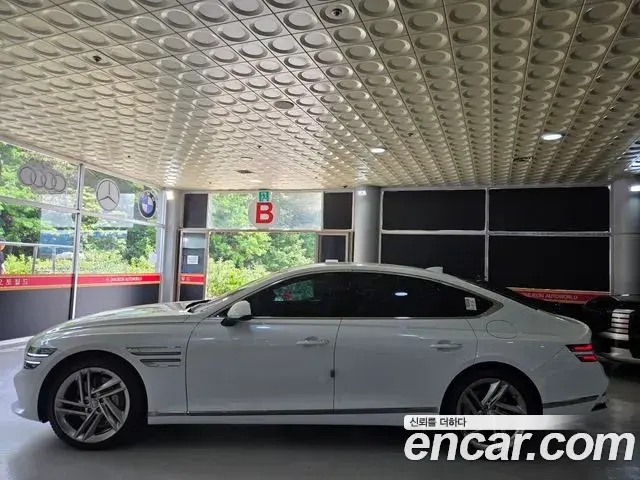 Genesis G80 2026 — Şəkil 1/16