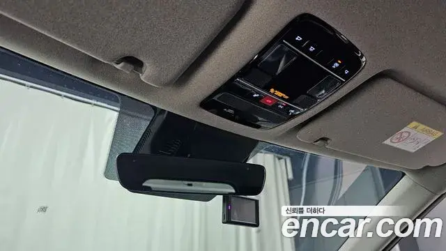 Hyundai Santa Fe 2025 — Photo 24/33
