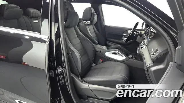 Mercedes-Benz GLS-Class 2025 — Şəkil 36/37