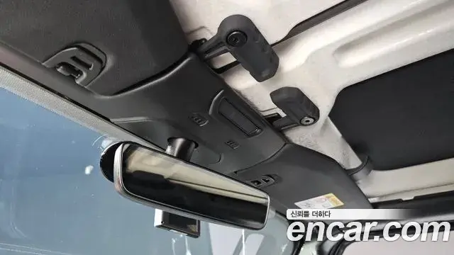 Jeep Wrangler 2020 — Şəkil 7/31