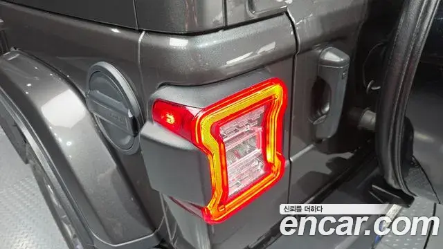 Jeep Wrangler 2020 — Şəkil 5/31