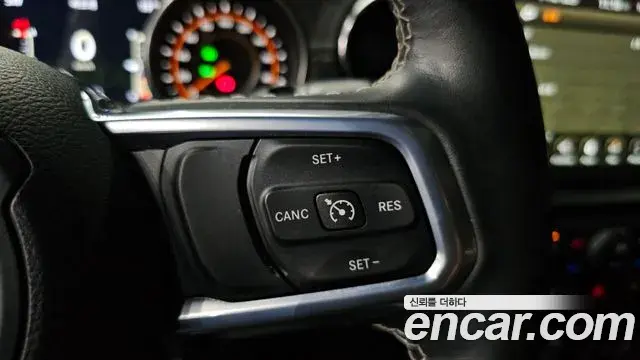 Jeep Wrangler 2020 — Şəkil 15/31