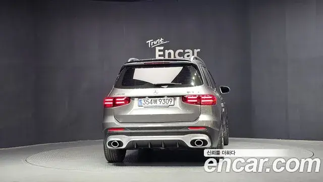Mercedes-Benz GLB-Class 2025 — Şəkil 23/30