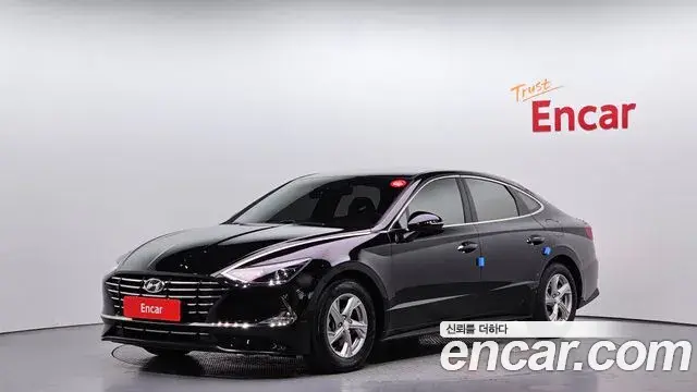 Hyundai Sonata Hybrid 2022 — Photo 17/20