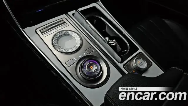 Genesis GV80 2021 — ფოტო 9/31
