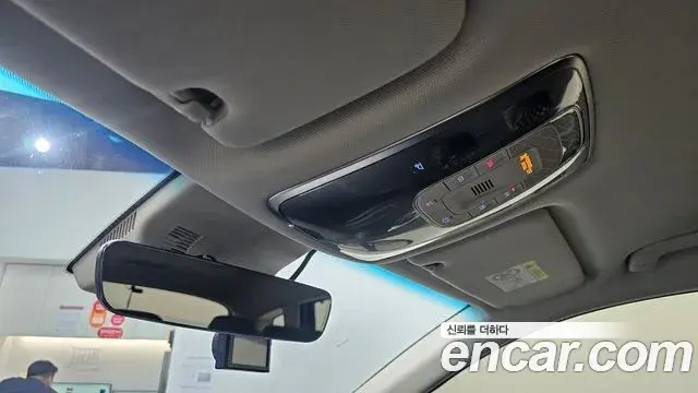 Genesis GV80 2021 — ფოტო 27/31