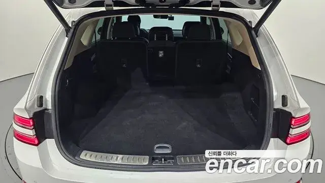 Genesis GV80 2021 — ფოტო 20/31