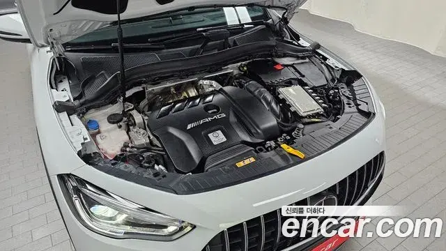 Mercedes-Benz GLA-Class 2021 — Фото 5/20