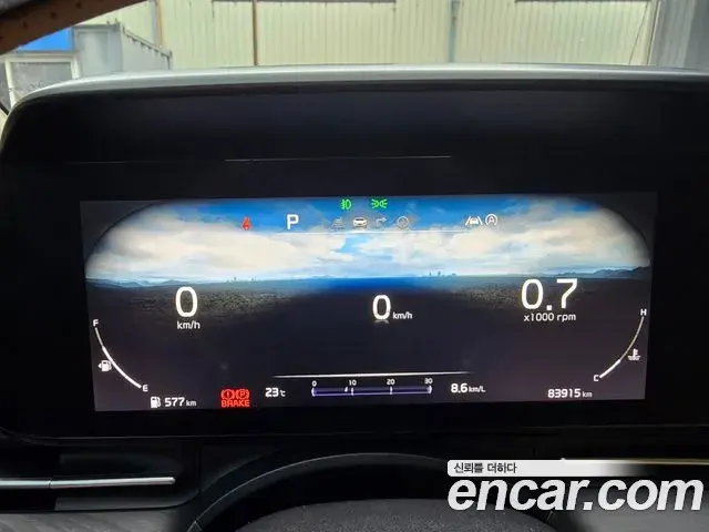 Kia Carnival 2021 — Photo 8/20
