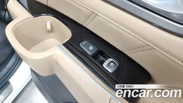 Kia Sorento 2024 — Şəkil 17/36