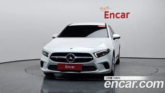 Mercedes-Benz A-Class 2020 — Фото 3/20