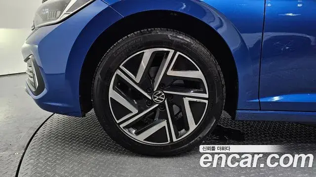 Volkswagen Jetta 2022 — Şəkil 11/20