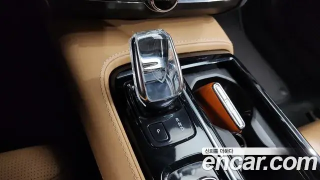 Volvo S90 2021 — Фото 9/20