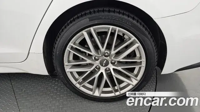 Genesis G70 2019 — ფოტო 5/32