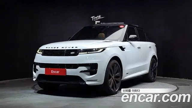 Land Rover Range Rover Sport 2025 — ფოტო 7/30