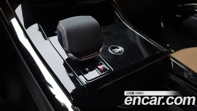 Land Rover Range Rover Sport 2025 — ფოტო 2/30