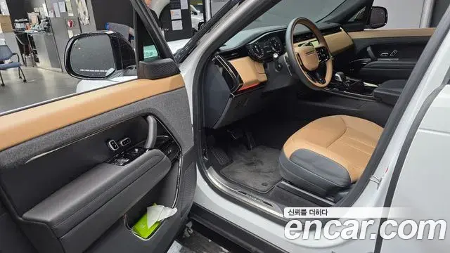 Land Rover Range Rover Sport 2025 — ფოტო 11/30