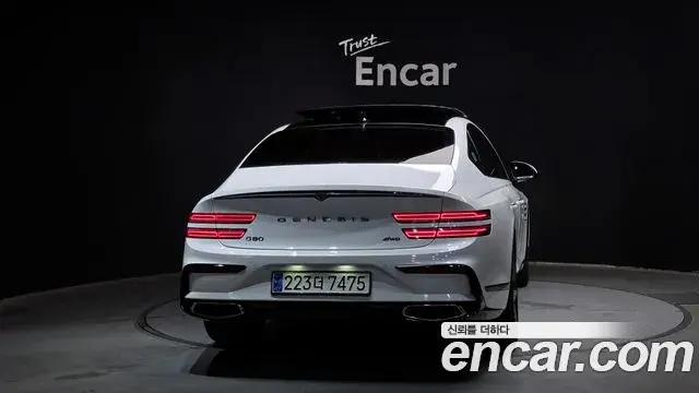 Genesis G80 2024 — Şəkil 30/31