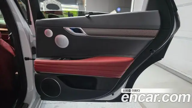 Genesis G80 2024 — Şəkil 13/31