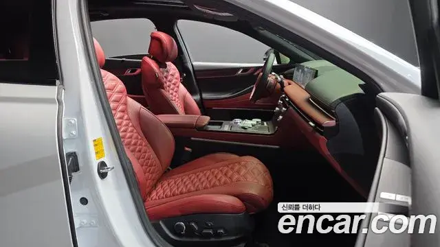 Genesis G80 2024 — Şəkil 24/31