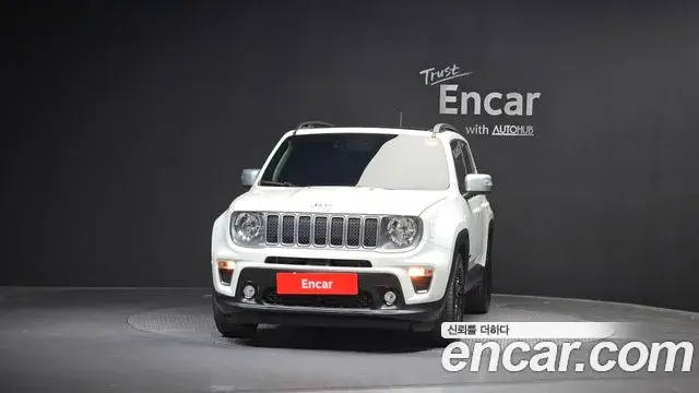 Jeep Renegade 2022 — Photo 5/31