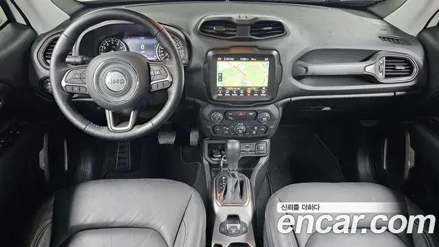 Jeep Renegade 2022 — Photo 22/31