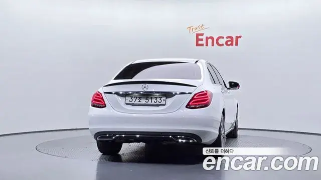 Mercedes-Benz C-Class 2018 — Фото 4/20