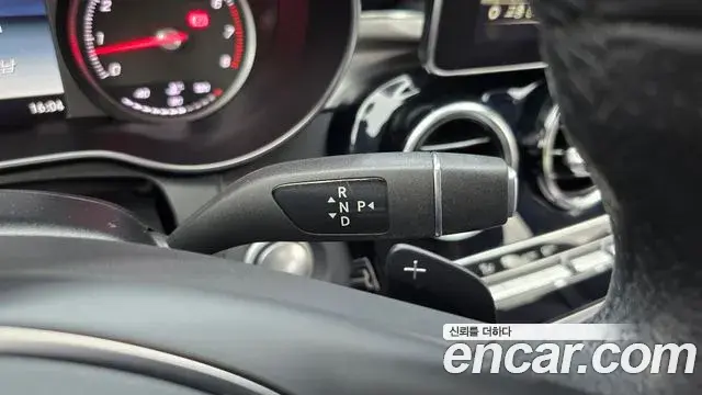 Mercedes-Benz C-Class 2018 — Фото 9/20