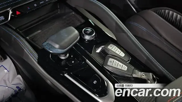 Renault Samsung Grand Koleos 2025 — Photo 18/20