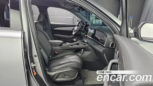 Renault Samsung Grand Koleos 2025 — Photo 16/20