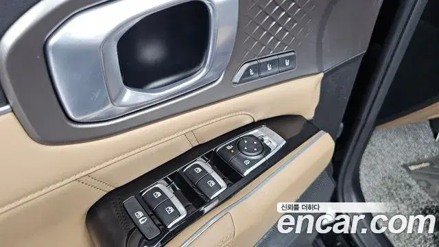 Kia Sorento 2024 — Фото 17/20