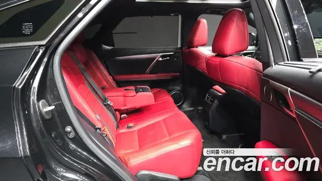 Lexus RX450h 2021 — ფოტო 14/33